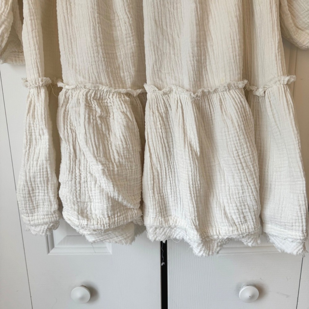 By Together Cream Gauze Babydoll Tunic Top Tiered Ruffle Raw Hem Womens Medium - Picture 3 of 4